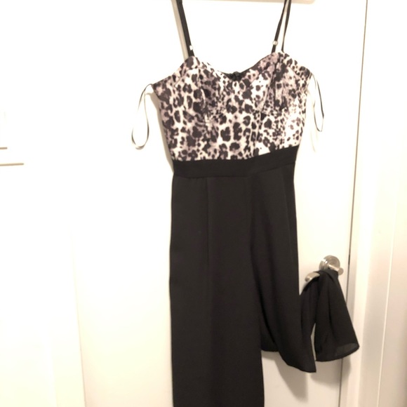 Forever 21 All in one pants outfit - Picture 1 of 3